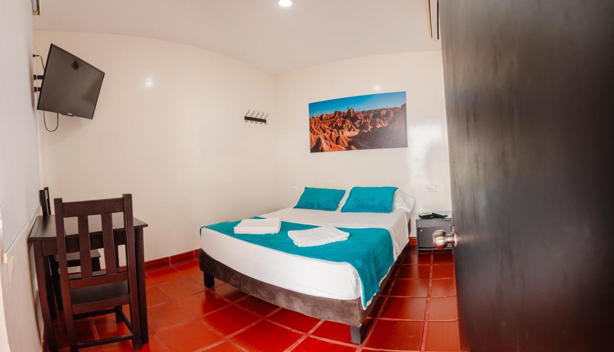 Hotel Villa Paraiso Villavieja Bagian luar foto