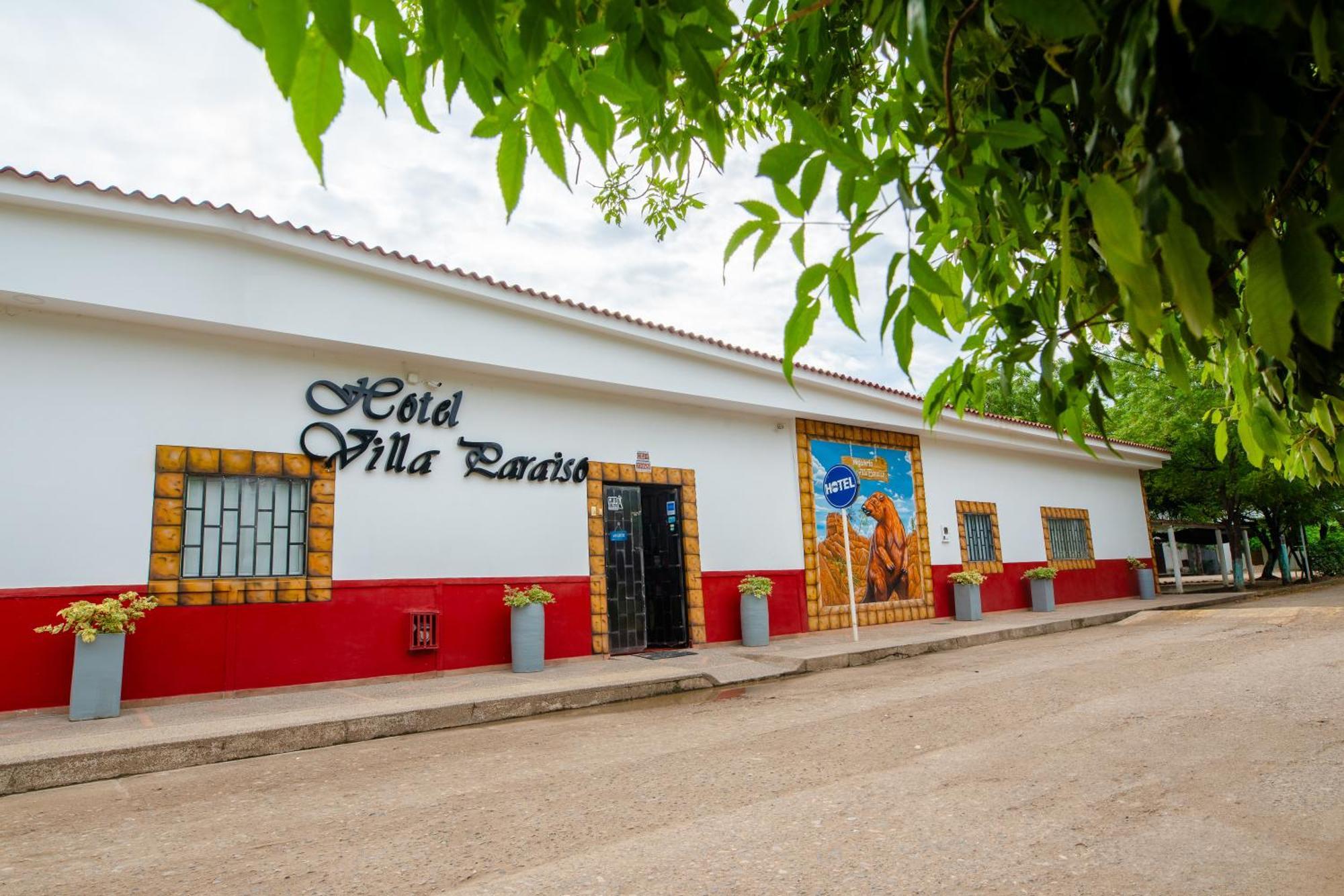 Hotel Villa Paraiso Villavieja Bagian luar foto