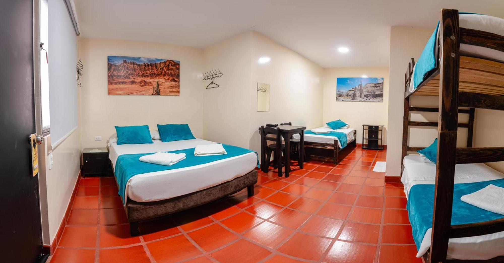 Hotel Villa Paraiso Villavieja Bagian luar foto